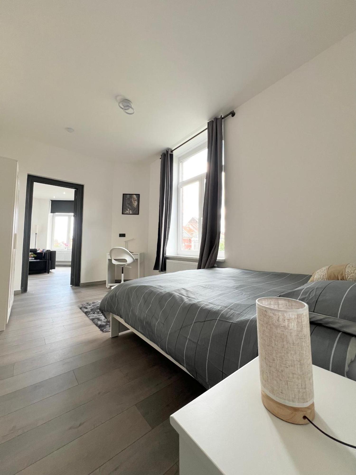 Renove Et Radieux A Bruxelles Exterior foto